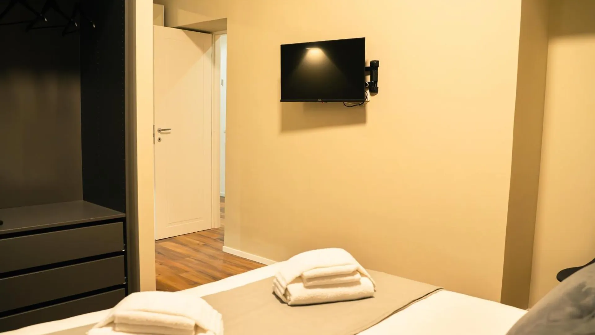 Apartament Casa Del Grande In Trastevere Rzym